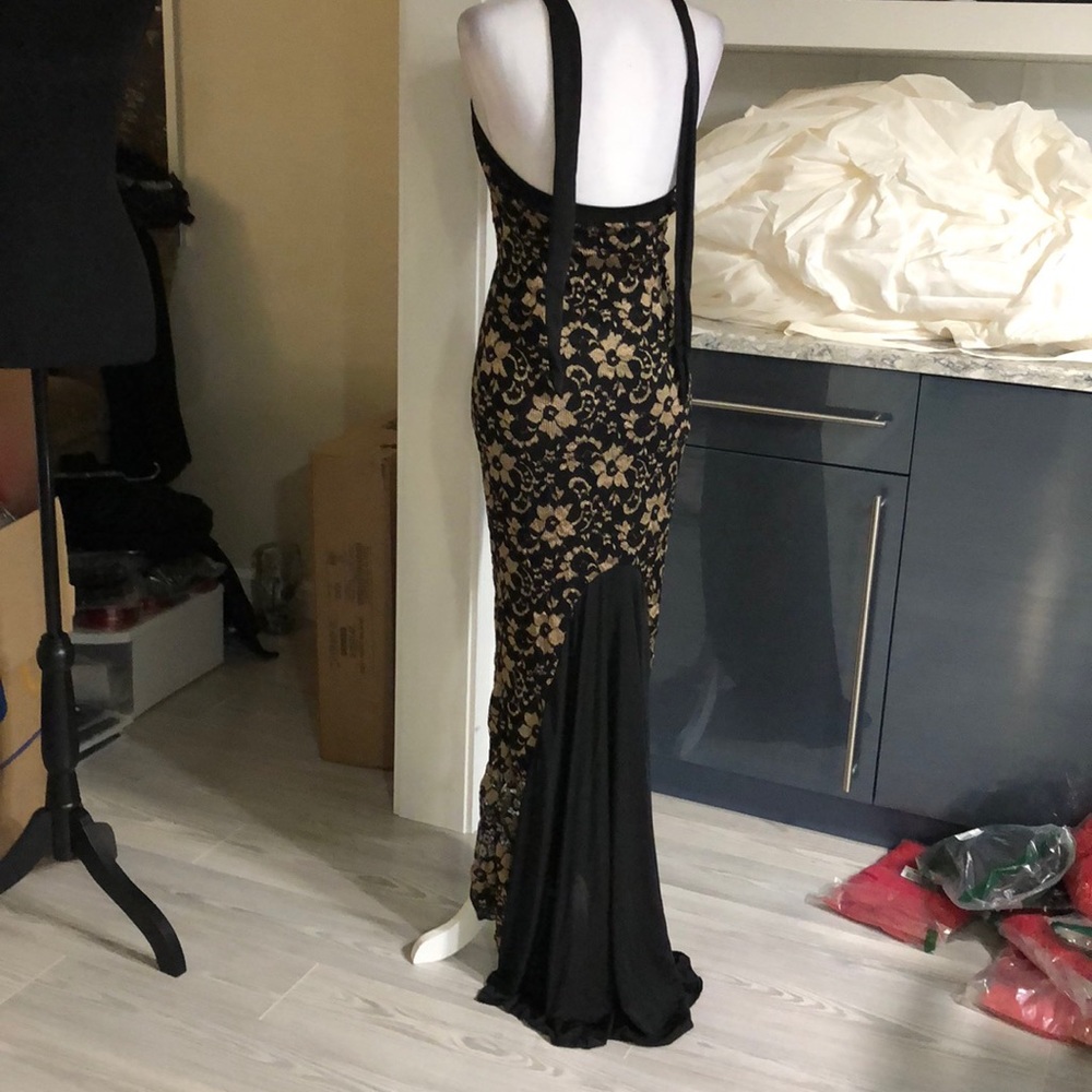 Fits 6-8 Black and gold halter mermaid - Picture 6 of 8